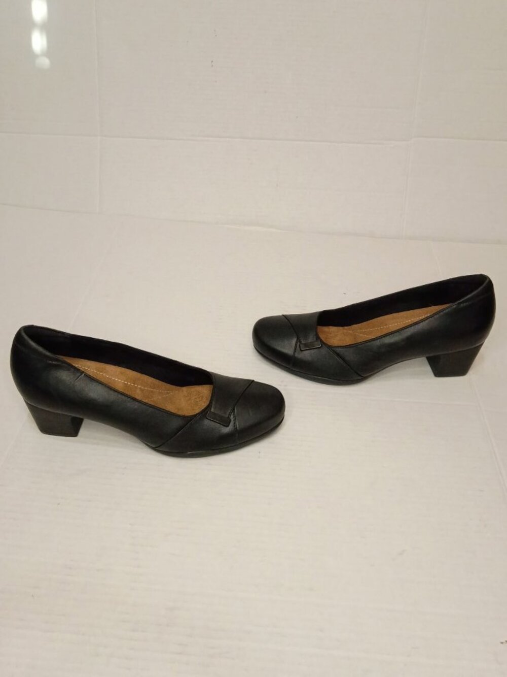 Clarks Artisan Rosalyn Belle Black Leather Pumps Women’s Size 9M - Picture 3 of 11